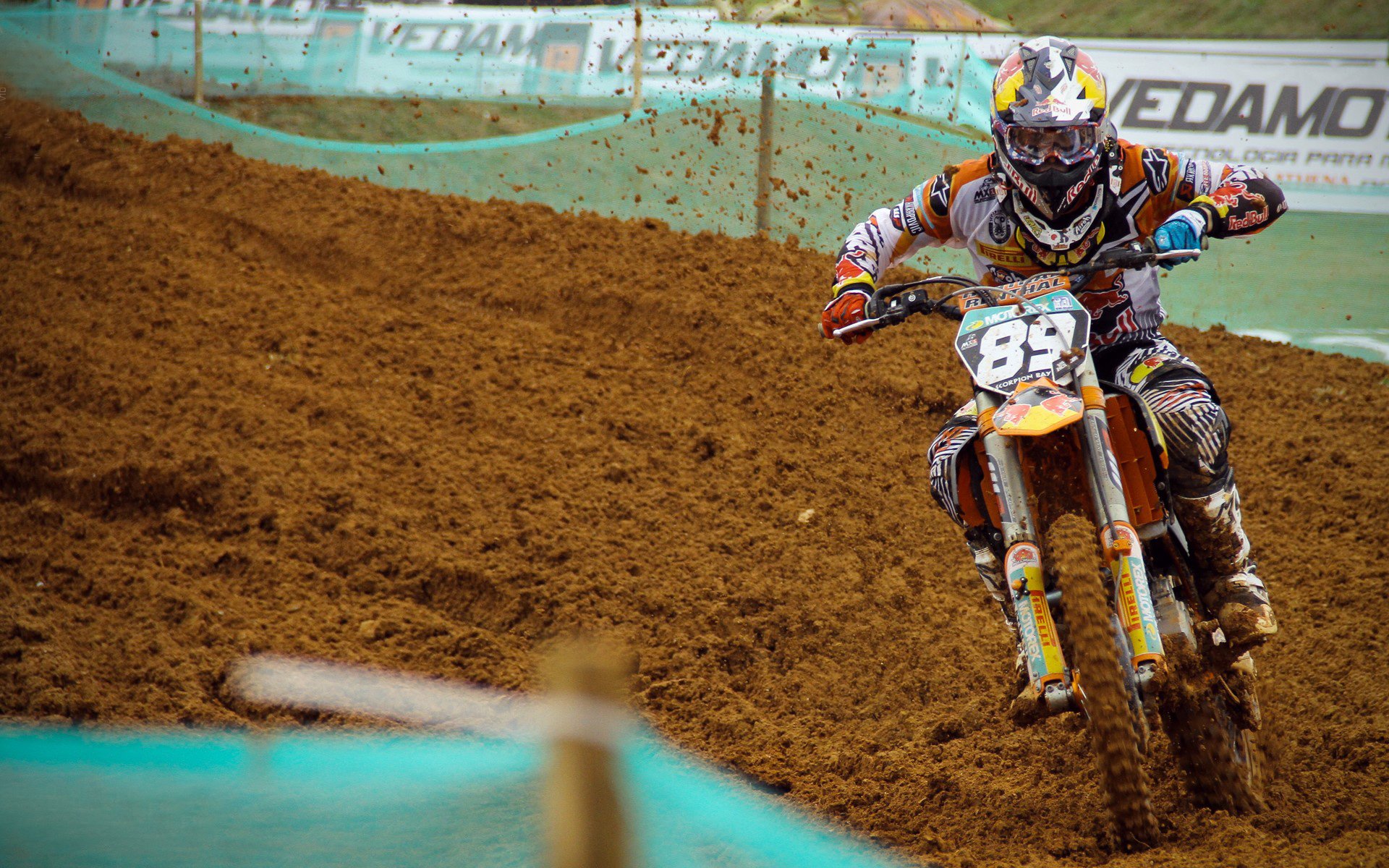 纳达尔关键破发点力克德约科维奇 挺进法网半决赛